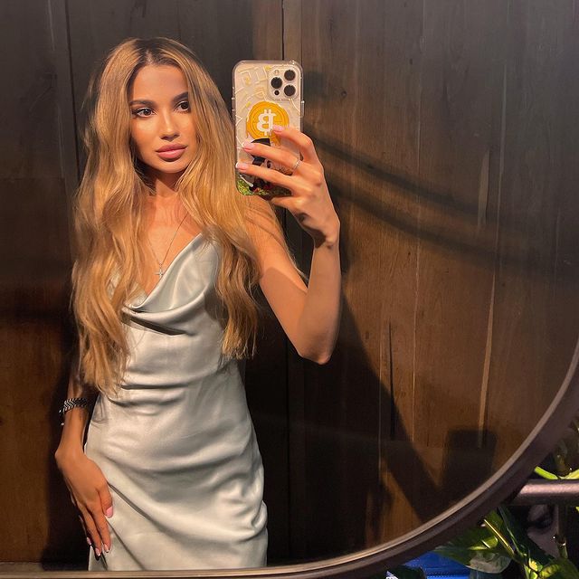 Blue Cocktail🔸🔶 tweet media