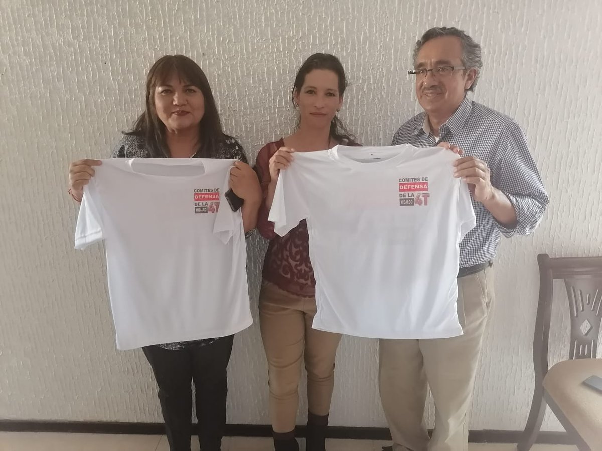 PabloVargasGon6's tweet photo. Desde el fraccionamiento Privadas de Santa Matilde, Zempoala Hidalgo. Continuamos con la formación de comités de defensa de la 4 T, rumbo al III Congreso Nacional.
#CD4THidalgo
#YoConPabloVargas https://t.co/fio4SETB8d