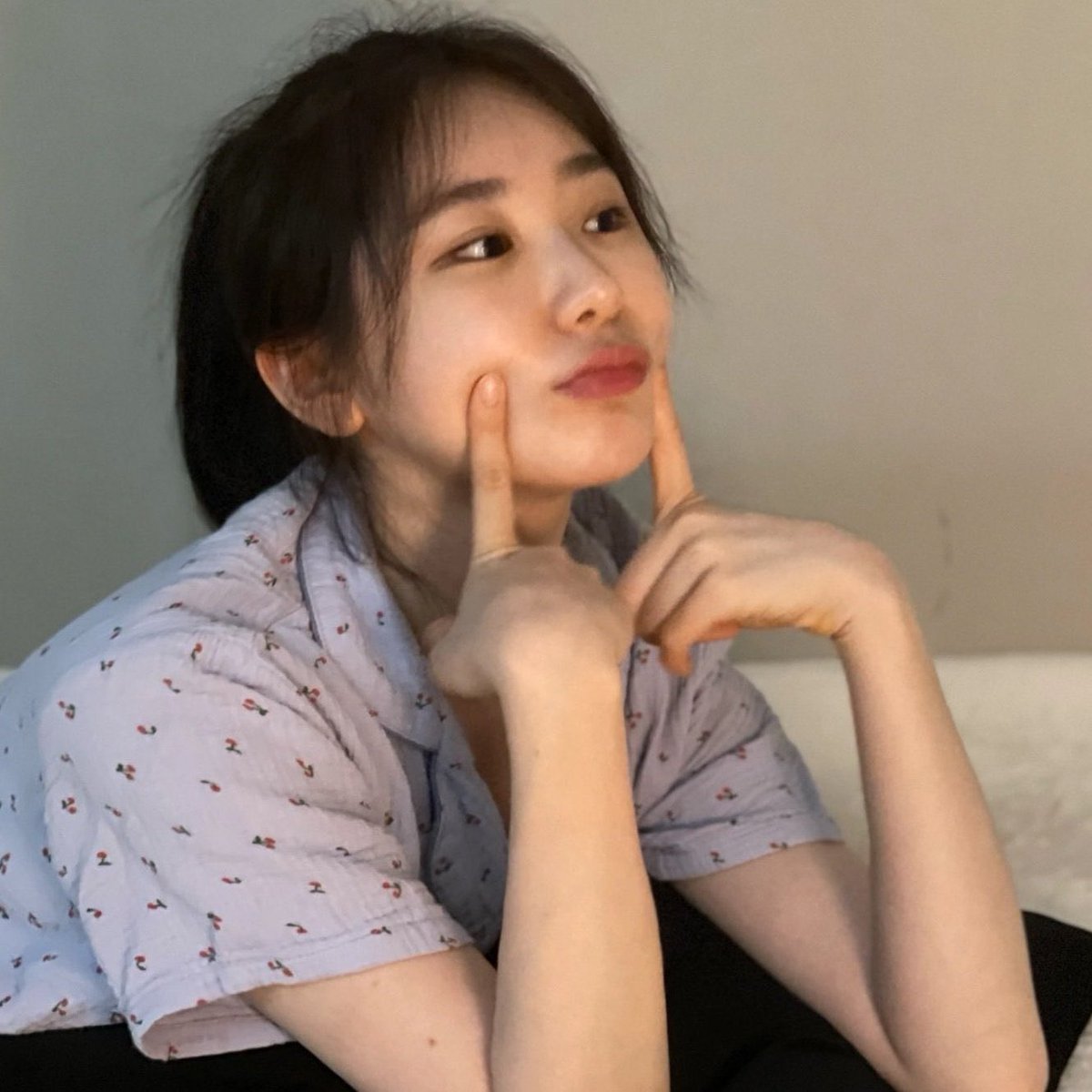 featherchaen's tweet photo. The cutest <3 https://t.co/oXMIUAjAlg
