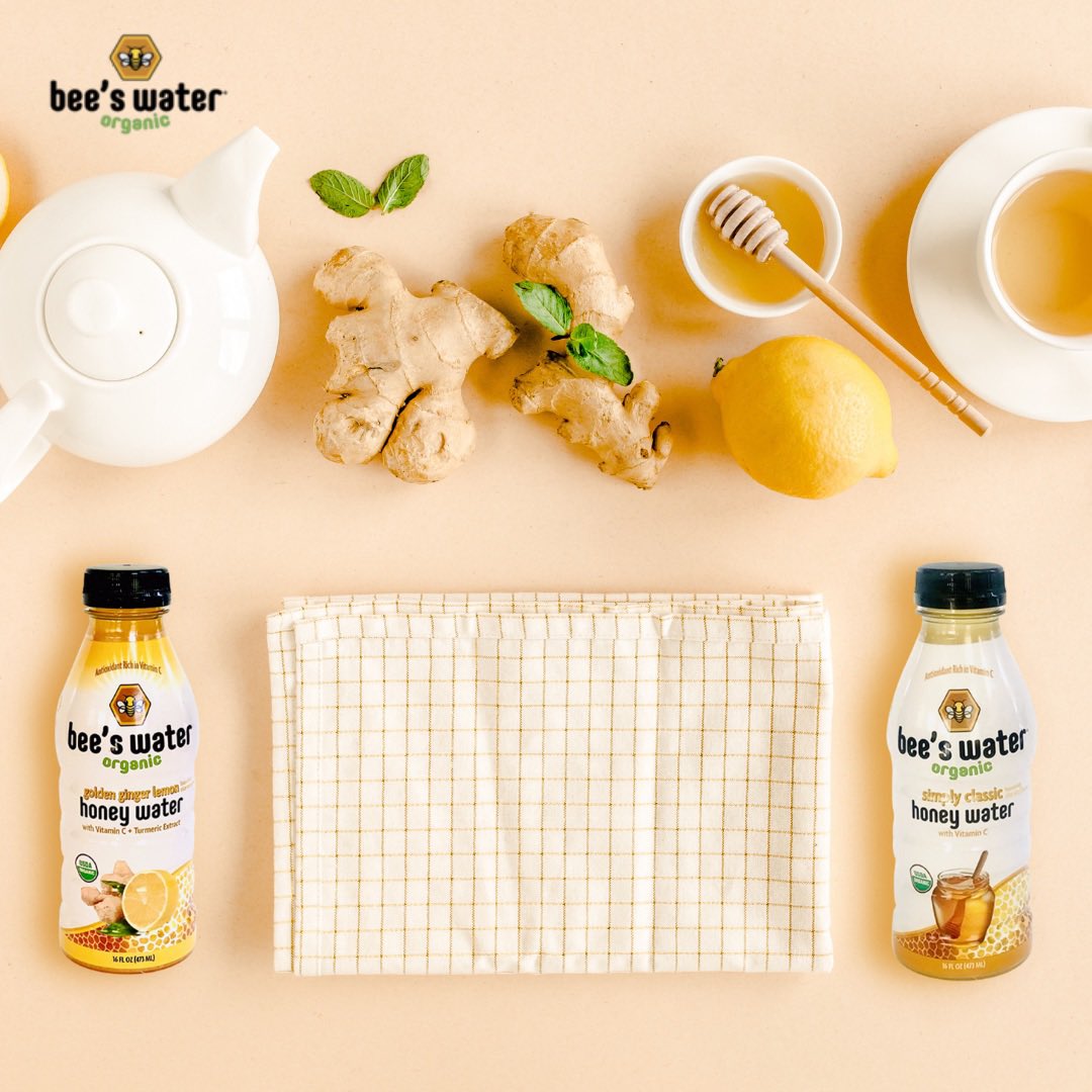 drinkbeeswater's tweet photo. The ying and the yang…. Simply Classic and Golden Ginger Lemon. 

#yingyang 
#classic
#ginger
#lemon 
#thebestornothing 
#beeswater 
#honeywater https://t.co/2CZhupqEax