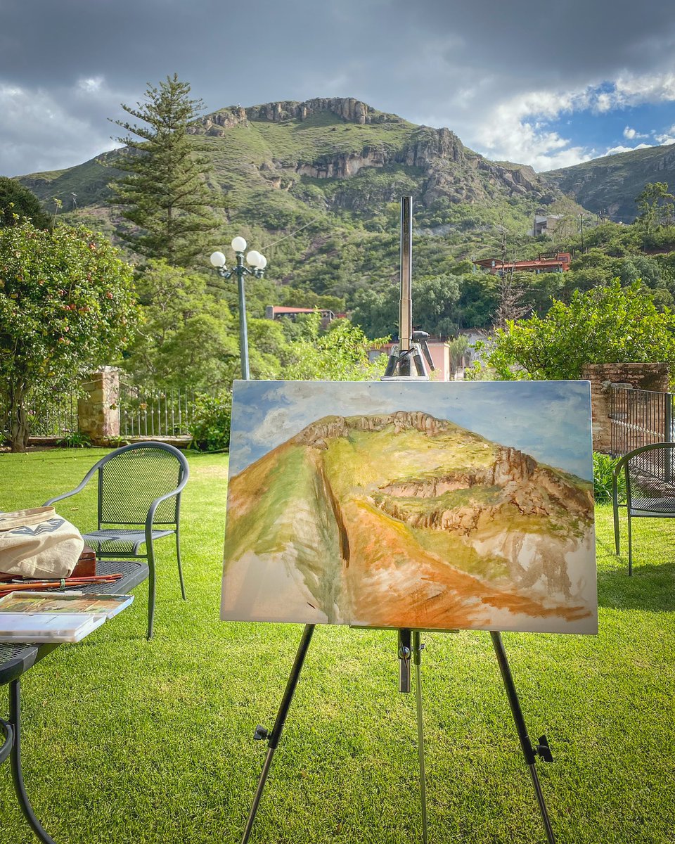QuintaAcacias's tweet photo. Inspírate desde las vistas de nuestro jardín con vistas a los icónicos cerros guanajuatenses. 🖼🎨 .
.
.
#guanajuato #guanajuatocapital #hotelesdemexico #tesorosdemexico #vivemexico #tesorosdeguanajuato https://t.co/Dmkcyy65c3