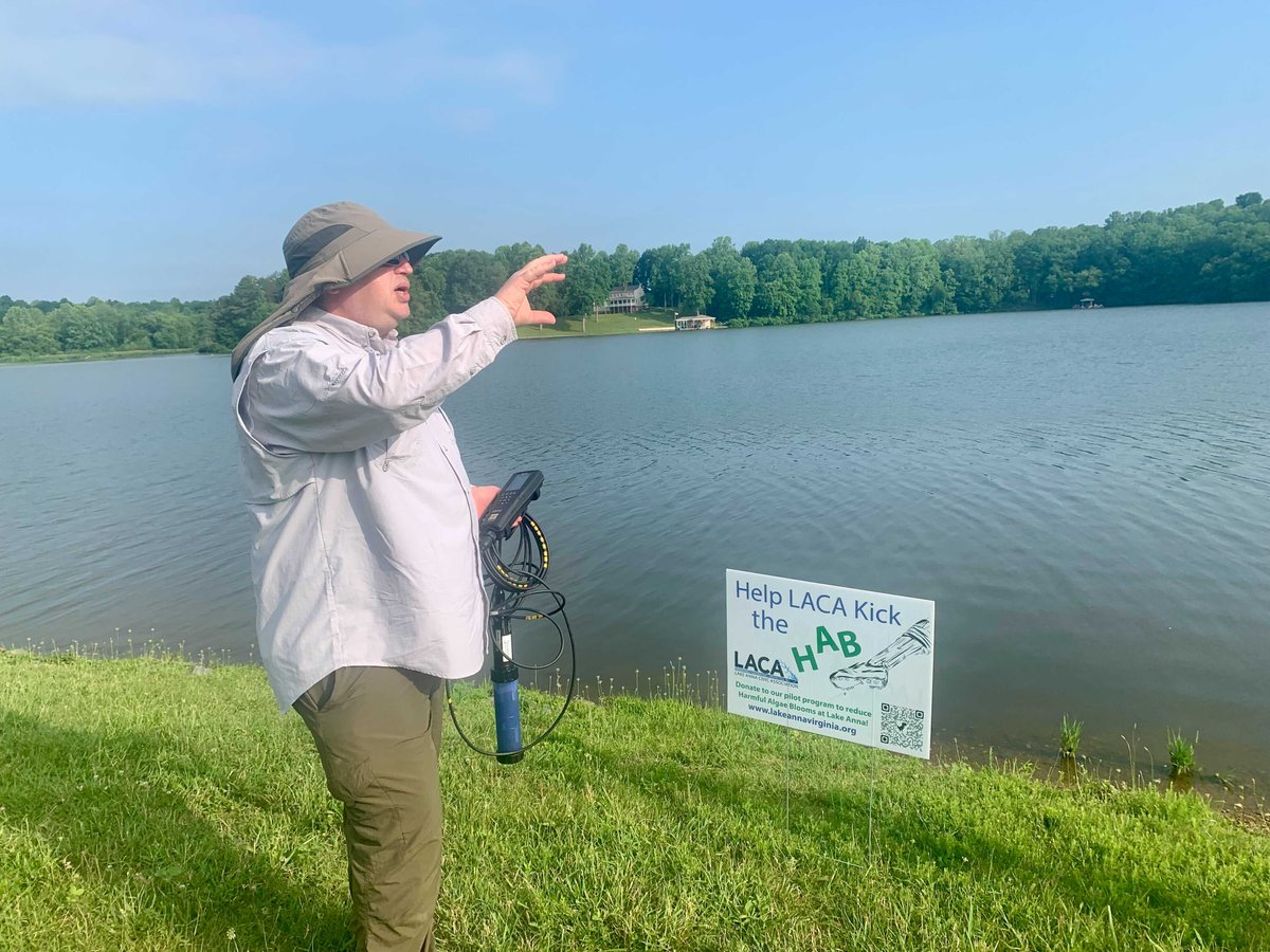 bluegreenwatert's tweet photo. Check out these photos of our BlueGreen team in action! 💙 💚
Dr. Gad Weiss is overseeing the treatment of potential algal blooms in Virginia’s Lake Anna. 💪 #MakingWaterSafe #ClimateChange https://t.co/JiW0nVs0gl