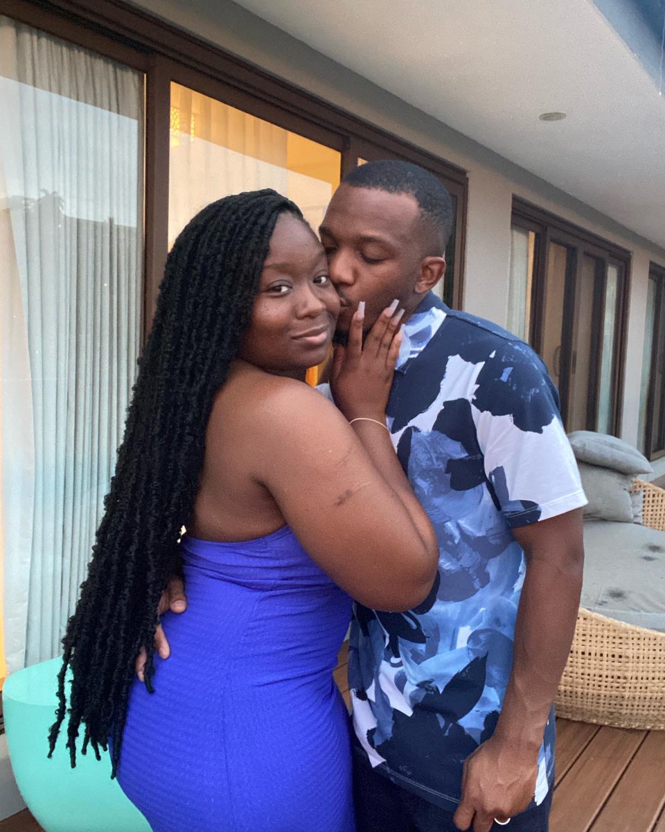 BiteSizeCutiie's tweet image. We go together…REAL BAD😝🖤💍🔒
 #3yearsin #Gonewiththewinstons