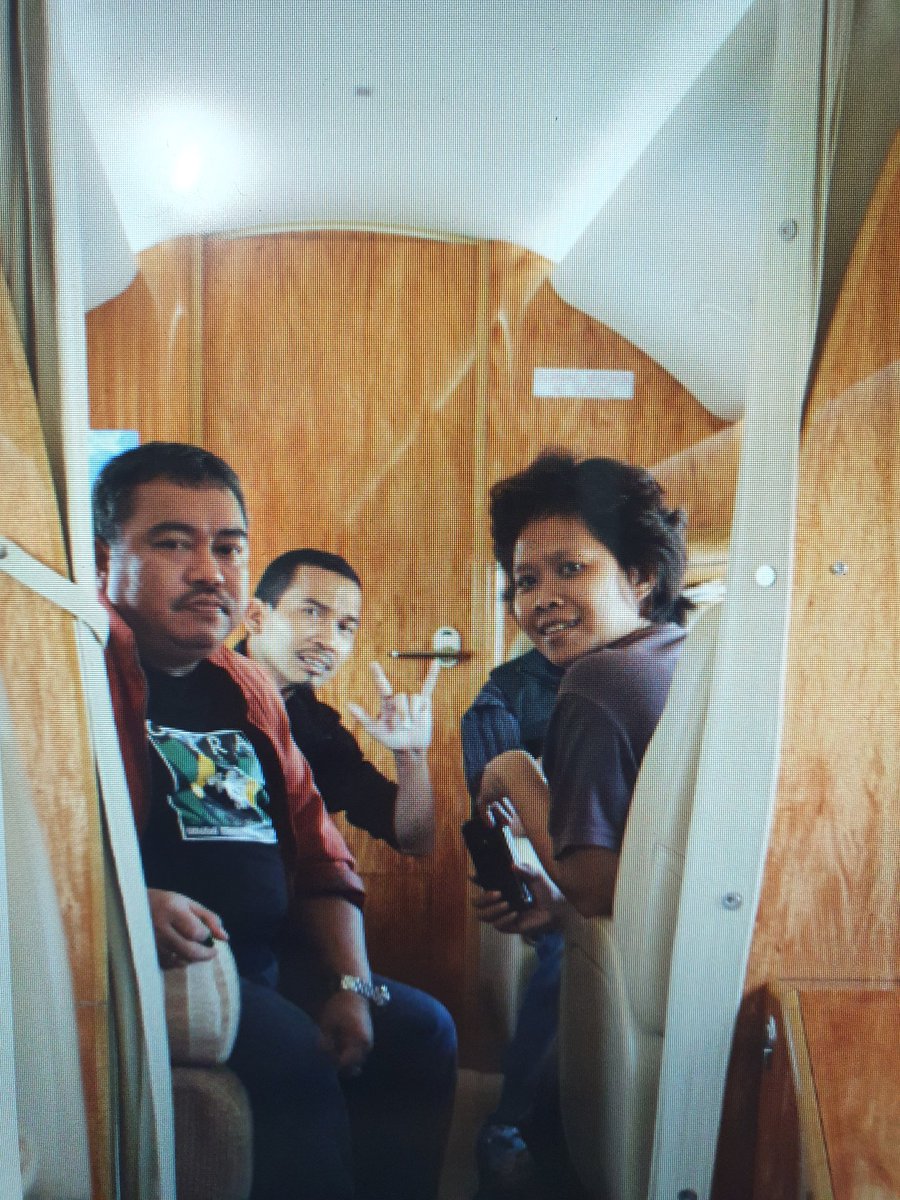 Mungkin pakde <a href="/PSambadha/">Priyo Sambadha W.</a> masih ingat momen ini?