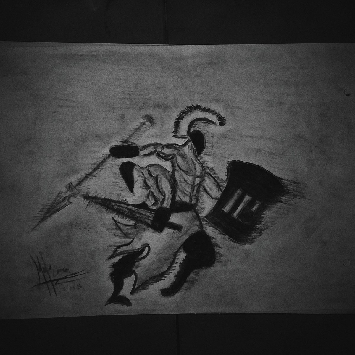 MylagrosGomez's tweet photo. 2do dibujo con carbonilla, en este caso del videojuego #godsofrome , una versión de Rómulo y Remo. 🖤 https://t.co/FvUlAZhmP8