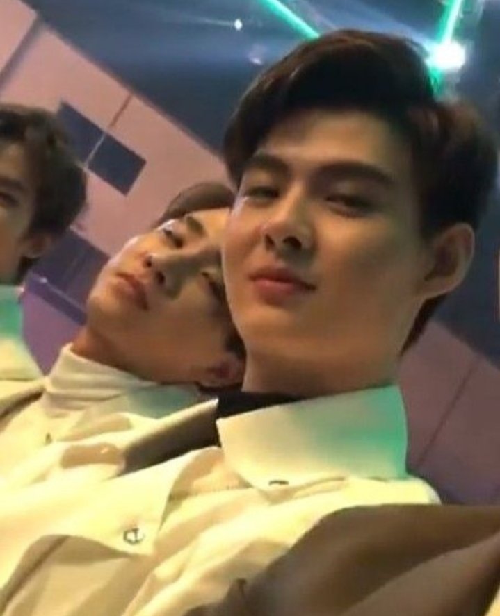 good morning beautiful day 🖤❤️

#TRIGON #PerthSaintSation