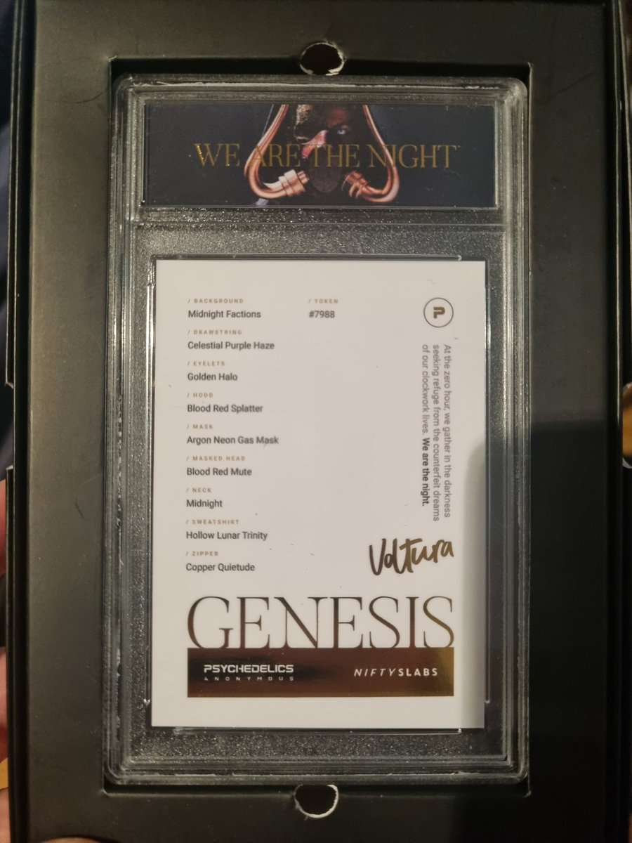 BootlessBird's tweet image. Finally arrived, these are 🔥🔥
@NiftySlabs @psychedelic_nft @BAYC2745