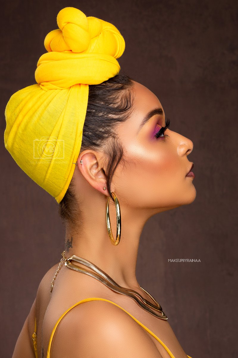 Beauty shoot with Raina
IG: makeupbyrainaa
#beauty #photography #makeupartist #portraitphotography