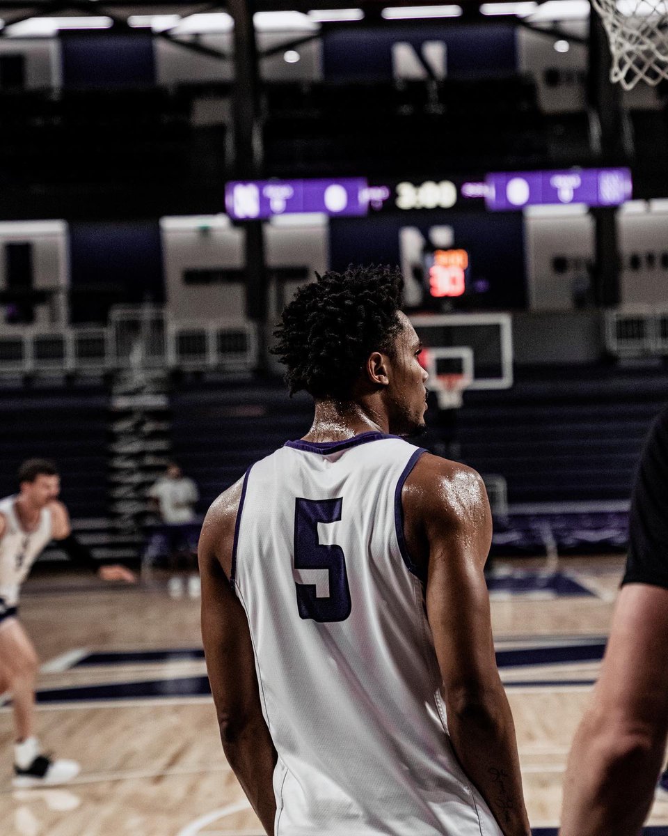 JuRoper's tweet photo. 🔙🔜 https://t.co/6qke5qrkQr