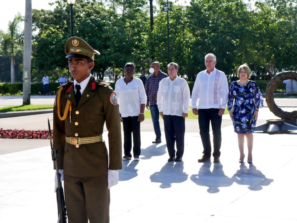 #Cuba #PCC Para Santiago de Cuba, siempre todo el amor pcc.cu/noticias/para-…