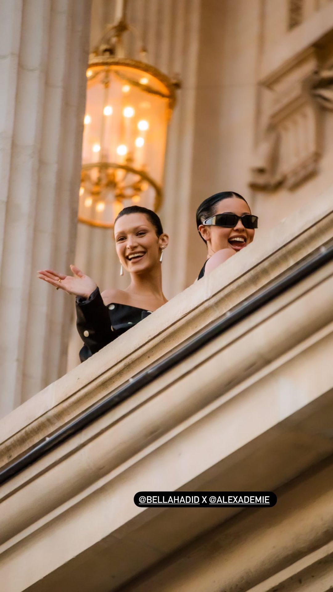 Bella Hadid Brasil on Twitter: "Bella Hadid e Alexa Demie na after