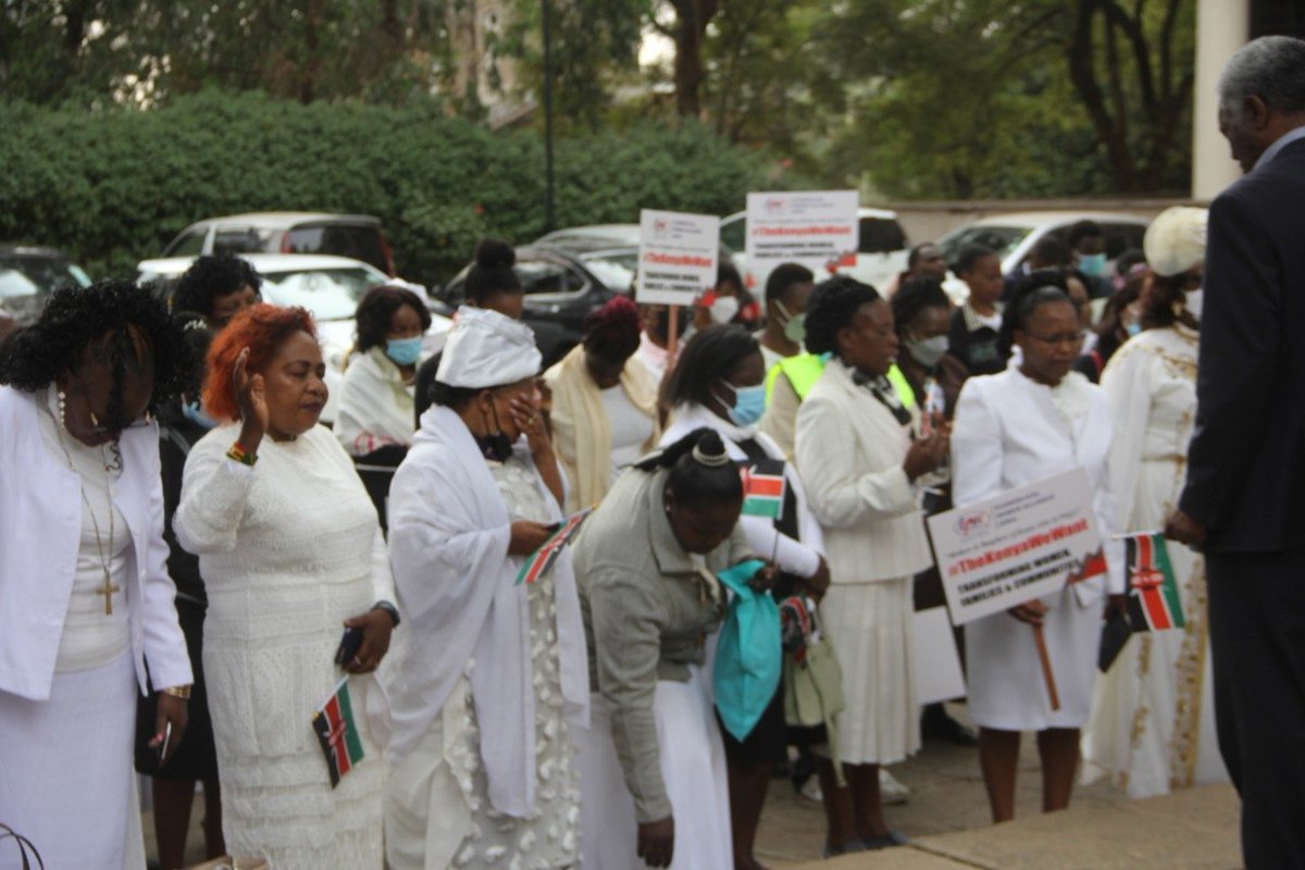 ImmaculateMuseo's tweet photo. Anchored on the pursuit of peace
#PeacePrayerWalk
#TheKenyaWeWant https://t.co/xgYp4edrbM