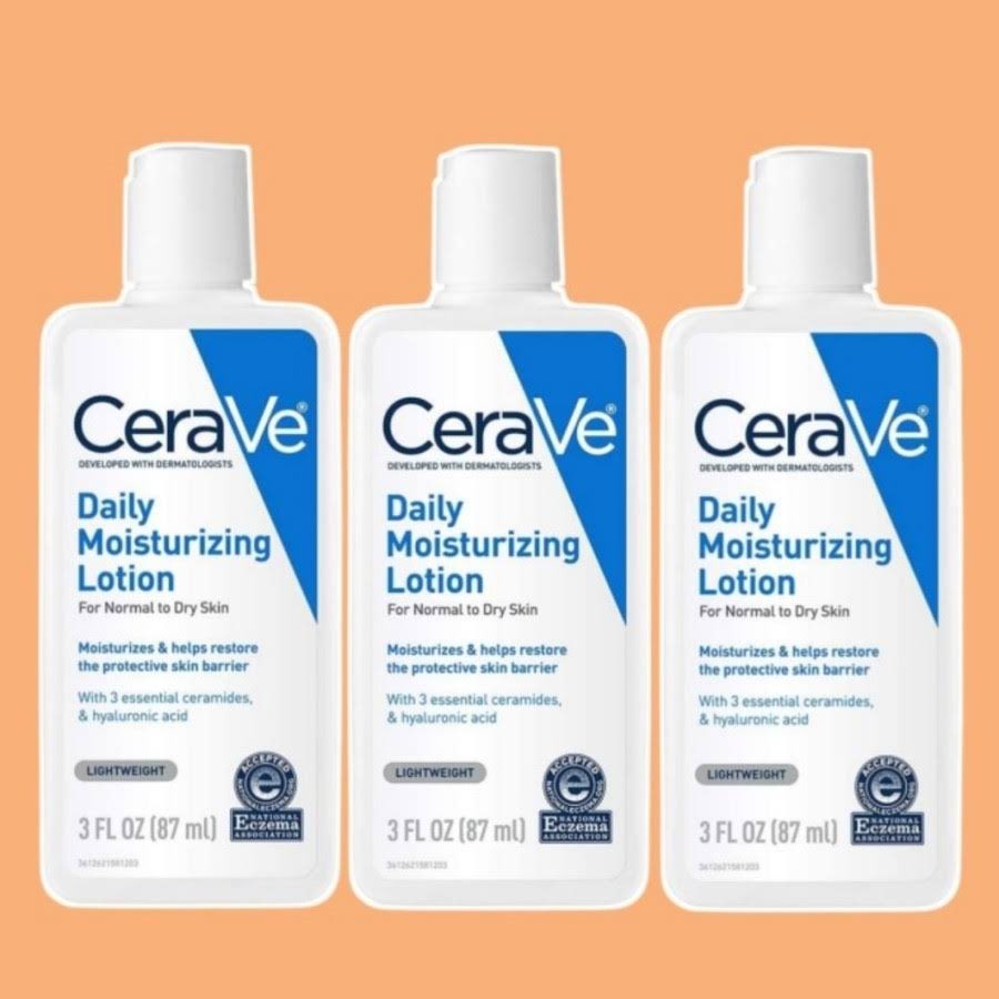28febcold's tweet photo. @ohmybeautybank Kalo ada budget 100 lebihan aku saranin cerave aja. Bagus bgt utk lembapin, dan gak bikin greasy. Kalo mau coba dulu Aku saranin beli yang ukuran paling kecil yang 3 oz (87 ml) awet bgt deh beneran ga abis abis. Aku beli di shopee tokobeautybank 135 an. https://t.co/03FMpH9noI