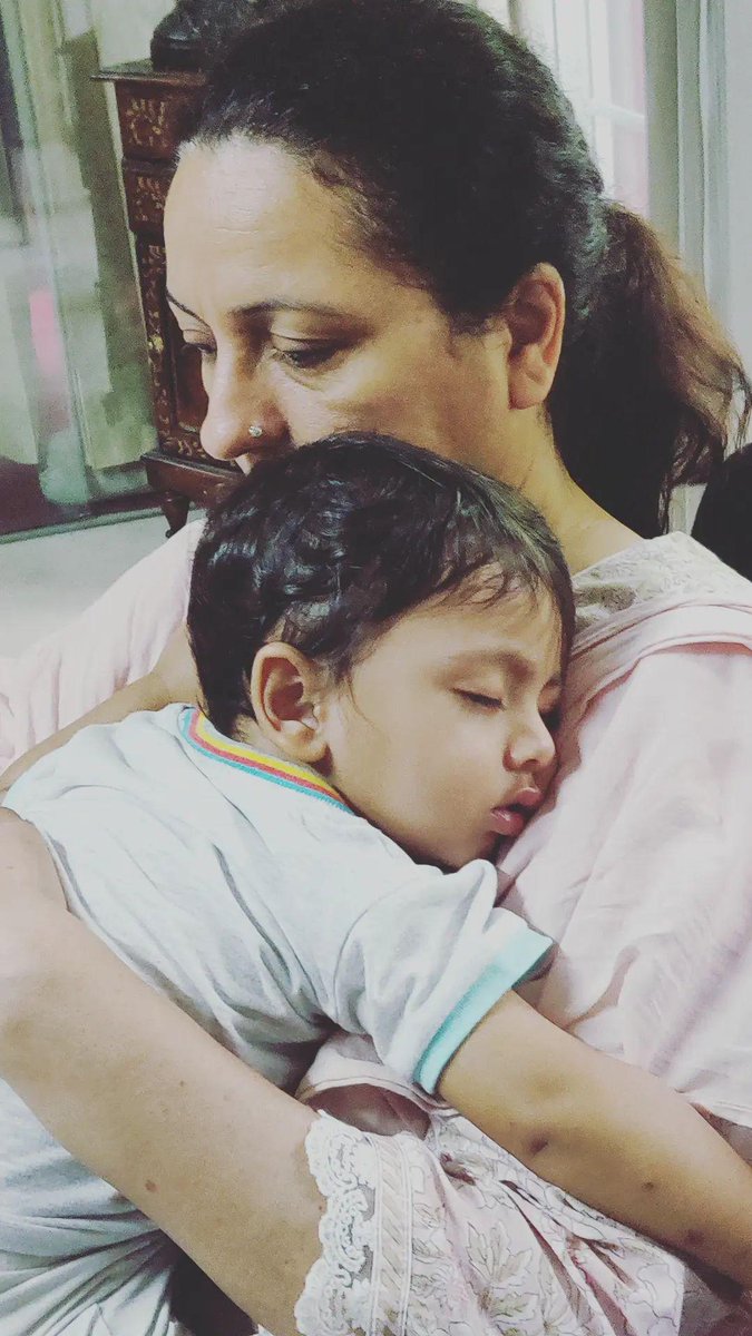 akritii87's tweet photo. Pure innocence #naani #grandson #love #beautiful #calm #sweet https://t.co/xDYpx1Z5Ox