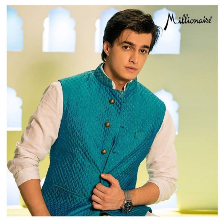 mohsinxgoofy's tweet photo. #MohsinKhan For The Win-

•Style Icon of Television Industry 

He Deserves Gold Awards This Year #GoldAwards2022 @goldawardsTV @VikasKalantri  #GoldAwards  #MostStylishActor #GoldAwardsStyleIcon2022

https://t.co/DbeV1SFvFX
Vote for Mohsin Khan 
#MoMinions https://t.co/lmSJf8d4HS