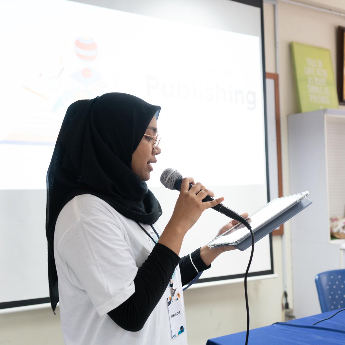 SiKAP2024's tweet photo. Our event would not run through smoothly without our dedicated committee members!

#GatewayIntoPublishing 
#InsightAndPrevail
#WeBlazeWeOptimize
#SiriSiKAP22
#UiTMDiHatiku
#Publishing
#MASSCOMM https://t.co/CDj3mhAugl