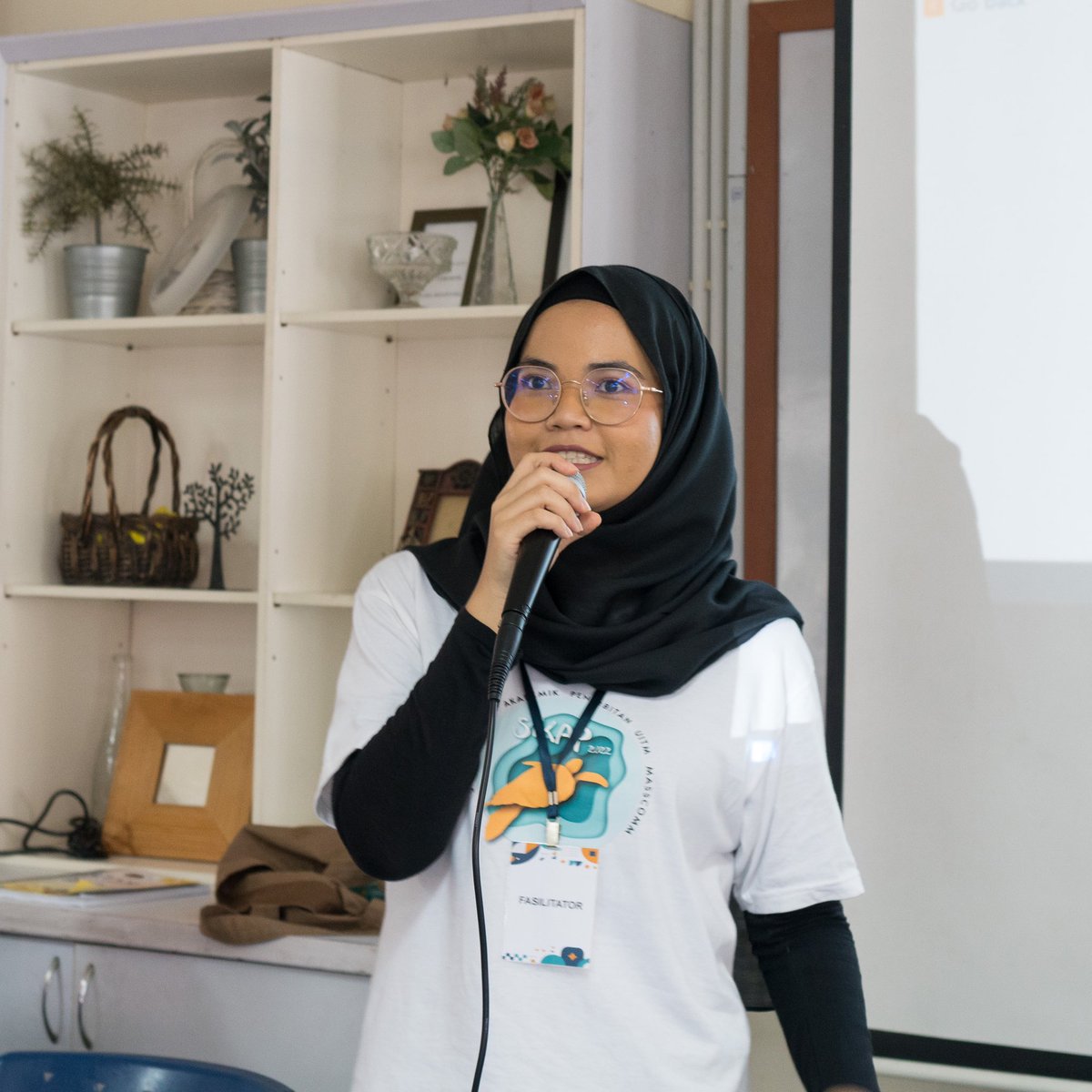 SiKAP2024's tweet photo. Our event would not run through smoothly without our dedicated committee members!

#GatewayIntoPublishing 
#InsightAndPrevail
#WeBlazeWeOptimize
#SiriSiKAP22
#UiTMDiHatiku
#Publishing
#MASSCOMM https://t.co/CDj3mhAugl