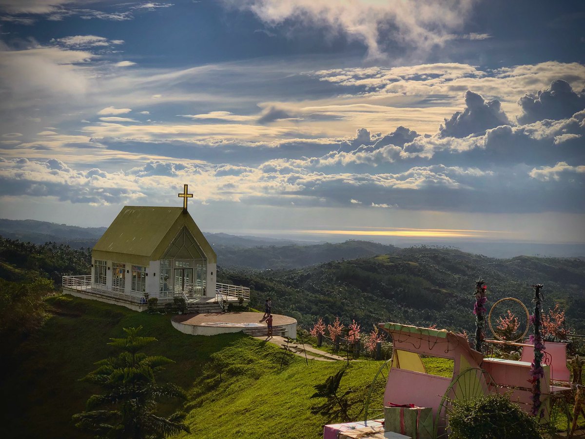 Lhance_20's tweet photo. What a view.

#Scenery #travel #cafealicia https://t.co/mLuFPIoHZB