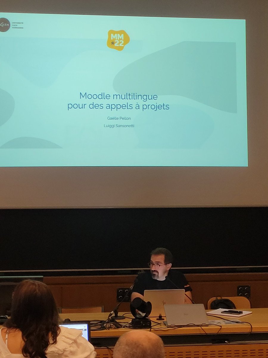 J2 au #mootfr22 avec <a href="/luiggisanso/">Luiggi Sansonetti</a> pour Moodle multilingue pour des AAP
<a href="/UPVDplatinium/">Platinium</a>