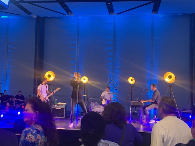 On a dark day of politics a bright light of hope for children and young adults in Haringey at Hope in Tottenham's event last night - a re brand and a show case of their incredible work in the borough. Supported by an amazing live performance by <a href="/OfficialKeane/">Roy Keane</a>.