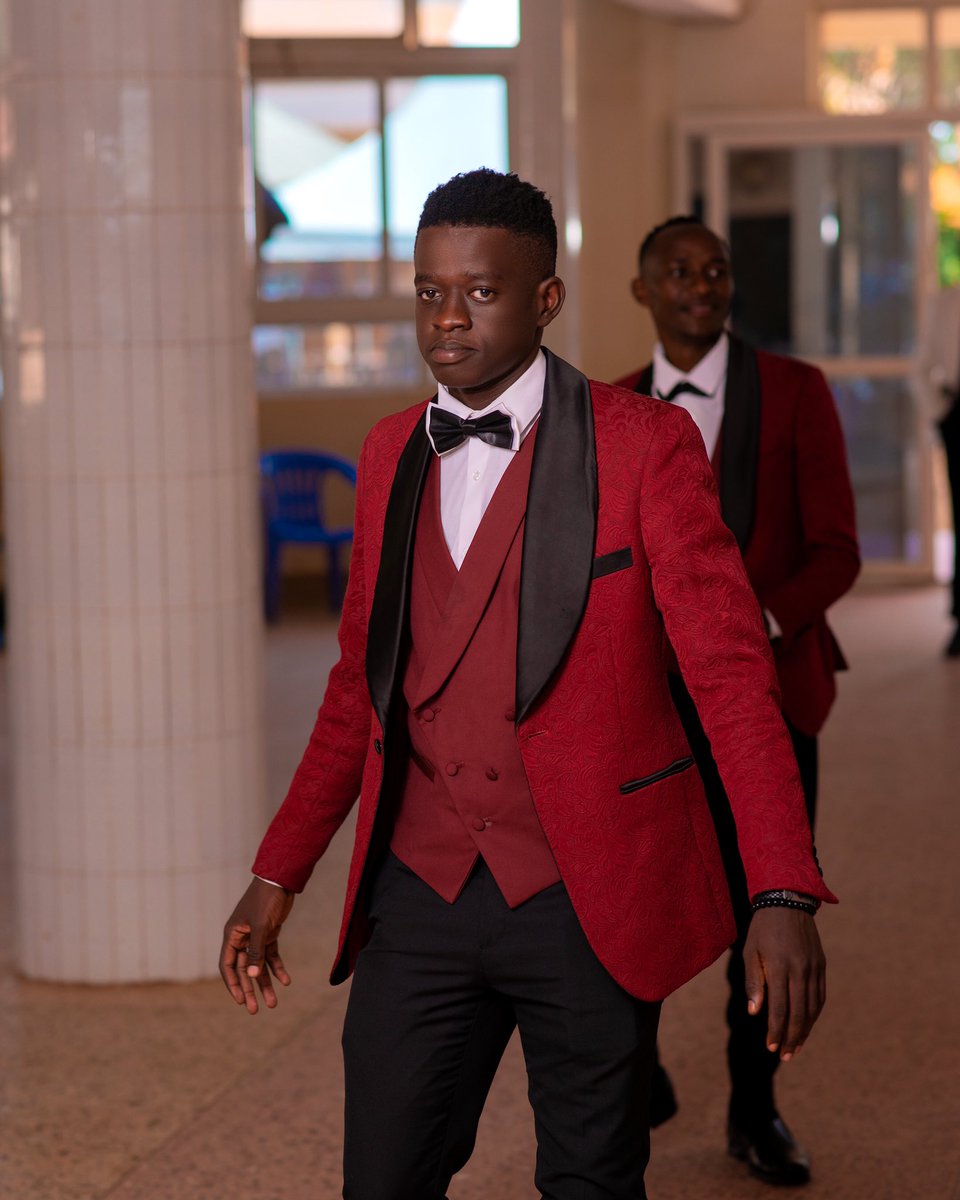 matovumusa_'s tweet photo. Who said I can’t look elegant in a suit ❤️ https://t.co/QAnhlpauCT