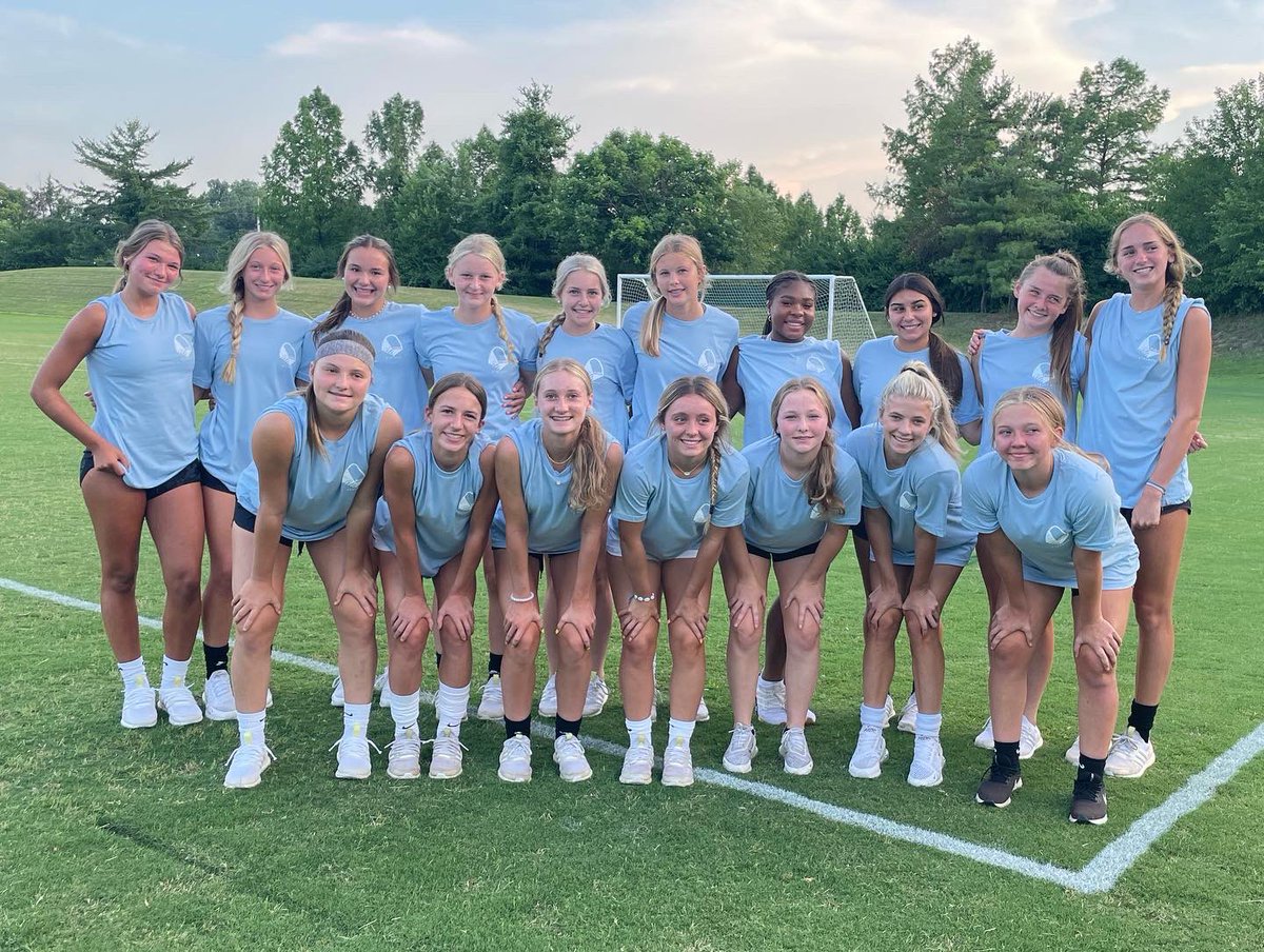 loufusz07ga's tweet photo. Unbelievably proud of our amazing soccer family!  Headed to the final 4 tomorrow, already an unbelievable accomplishment!  Come out and see some amazing soccer! 7:30 pm at Rams Park the 07 Lou Fusz GA will take on TSJ FC from Virginia! @LouFuszSoccer @GAcademyLeague https://t.co/9BLqXcOg2u
