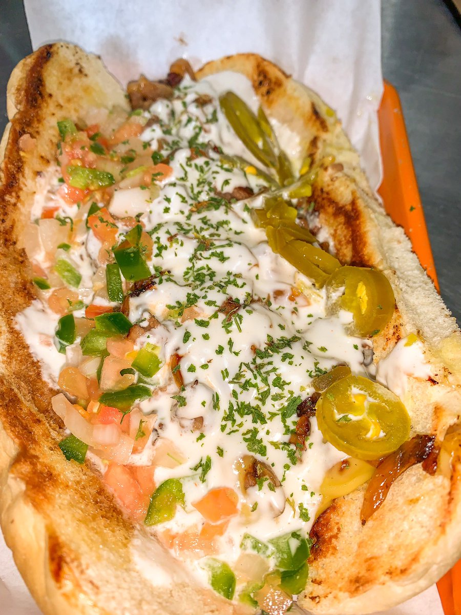 shaharcafe's tweet photo. #Vegan philly cheese steak, only this good in louisville

#veganlouisville #veganfood #louisville #louisvillefood https://t.co/dFbwwuPSHZ