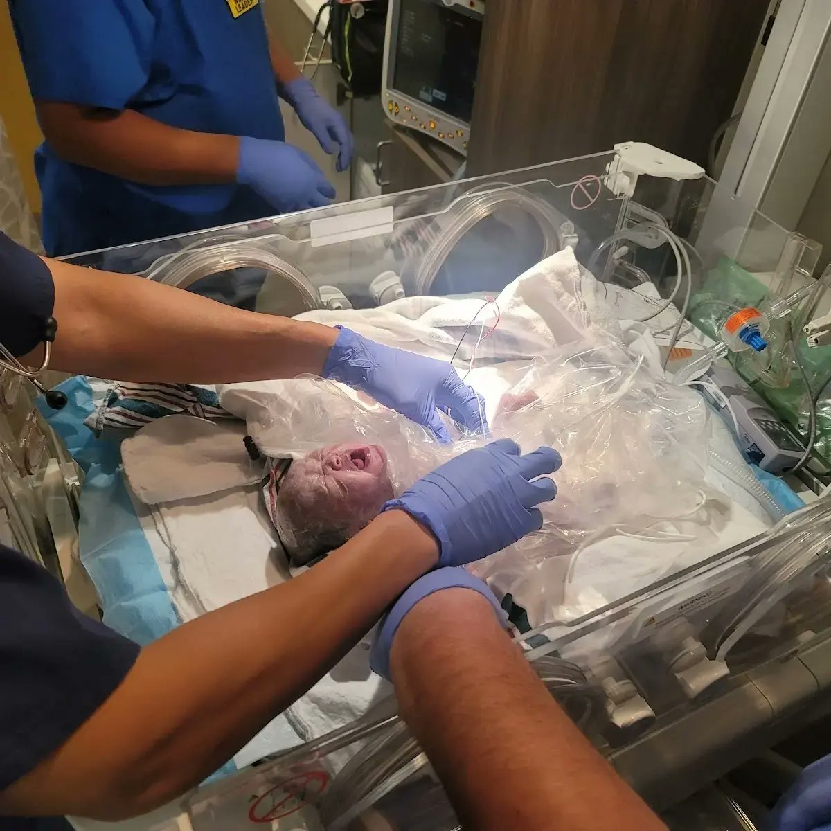 Jon_Raymundo's tweet image. Welcome to the world my beautiful baby girl. I can't wait to see what kind of woman you grow up to be. I love you with every ounce of my being, Aurelia Florrel Raymundo.