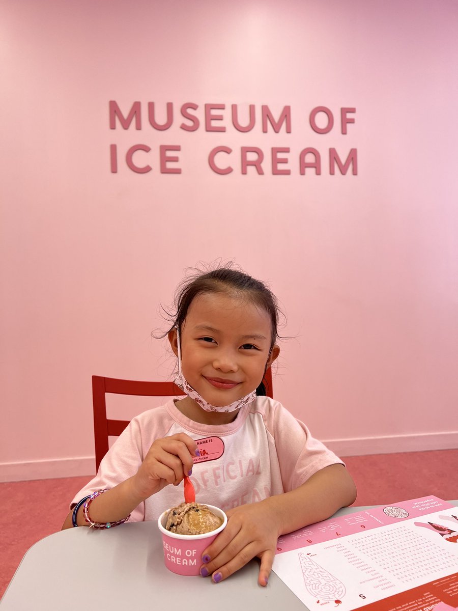 michaelhyunwoo's tweet photo. Went to the museum of ice cream today and tomorrow is the last day of #SOURTOUR! Thank you @oliviarodrigo &amp; @LiviesHQ for the best experience!!! #SOURTourSeattle was amazing alone but watching every show via twt has been a wonderful journey! To all the Livies we met! Love u guys! https://t.co/UD0xsbZaUY