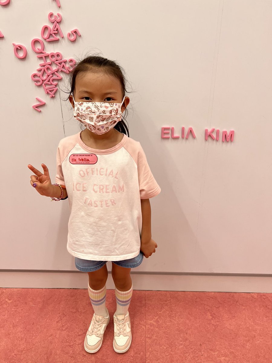 michaelhyunwoo's tweet photo. Went to the museum of ice cream today and tomorrow is the last day of #SOURTOUR! Thank you @oliviarodrigo &amp; @LiviesHQ for the best experience!!! #SOURTourSeattle was amazing alone but watching every show via twt has been a wonderful journey! To all the Livies we met! Love u guys! https://t.co/UD0xsbZaUY