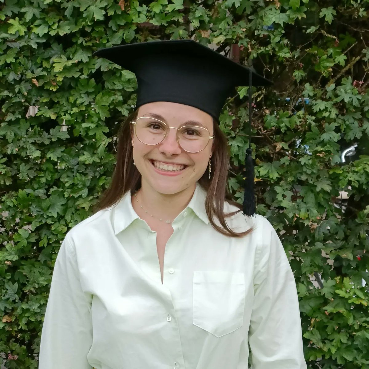 SolinePattyn's tweet photo. 07/07/2015: ingangsexamen poging 1
07/07/2022: diploma geneeskunde en aanvaard voor specialisatie pediatrie.

Time flies and dreams are coming true 💞 https://t.co/AY8z6MbftA
