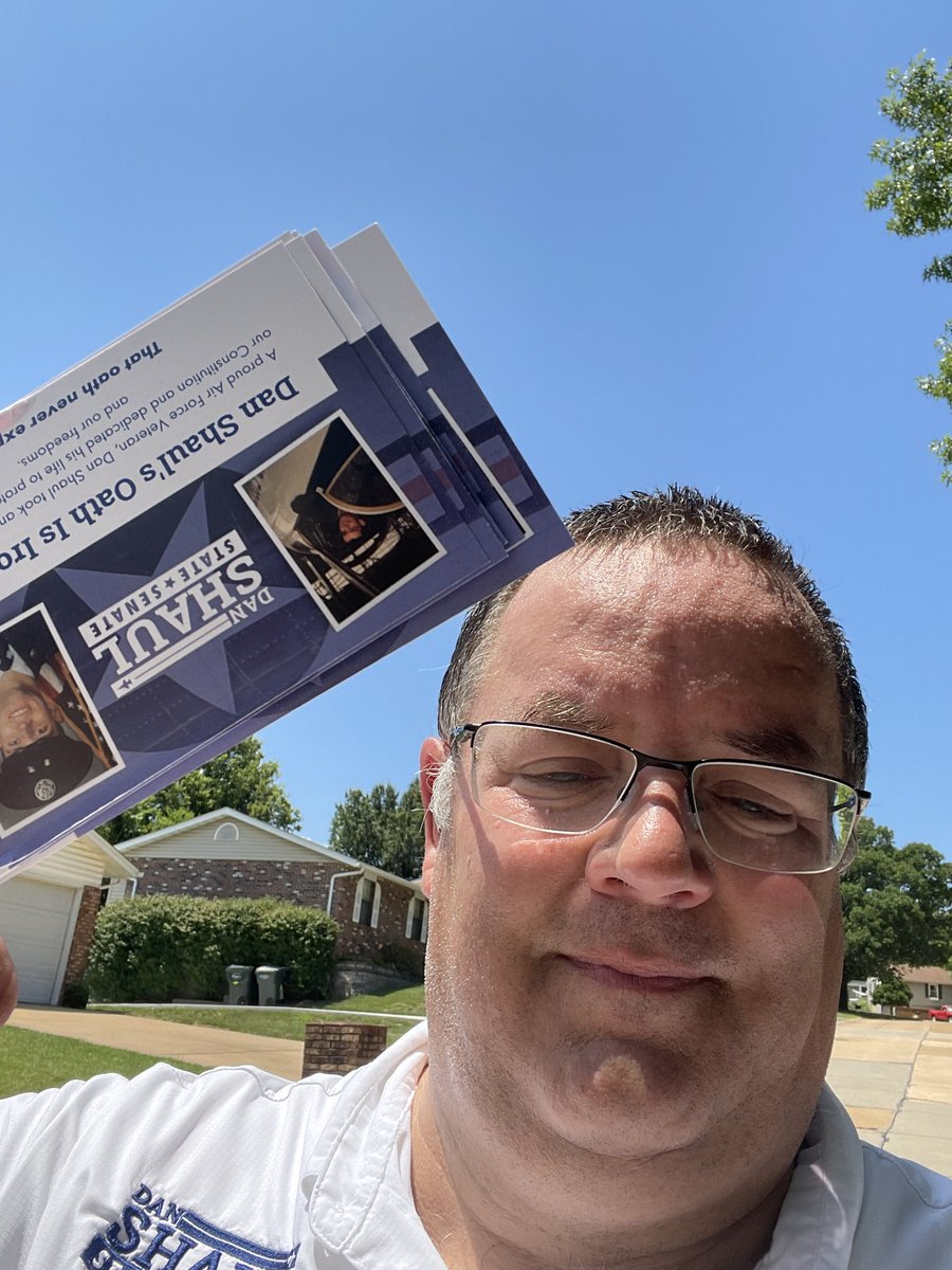 It’s been a little warm, but that won’t stop #TeamShaul from visiting with our neighbors. Great response knocking doors today. #JeffcoMO #Community #moleg