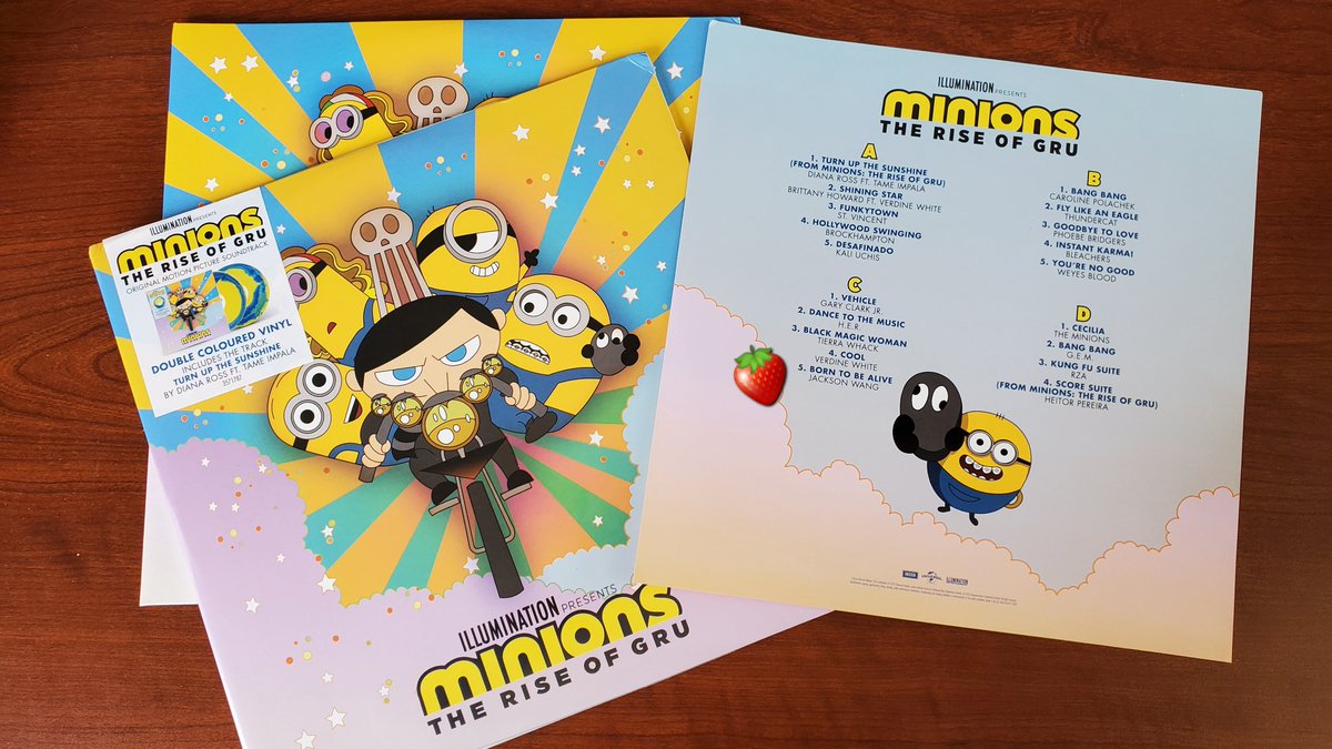 AddictingSmile's tweet photo. Double colored 
#MinionsTheRiseOfGru vinyls 📀🍌
are here
2 vinyls per set, A, B, C &amp; D sides
So pretty 😍 

#MinionsOST_JacksonWang
#BornToBeAlive_JacksonWang
💛💙💛💙💛💙💛💙💛💙💛

#JacksonWang
@JacksonWang852
@teamwangofcl 
@JacksonWGlobal https://t.co/T4CWIukp22