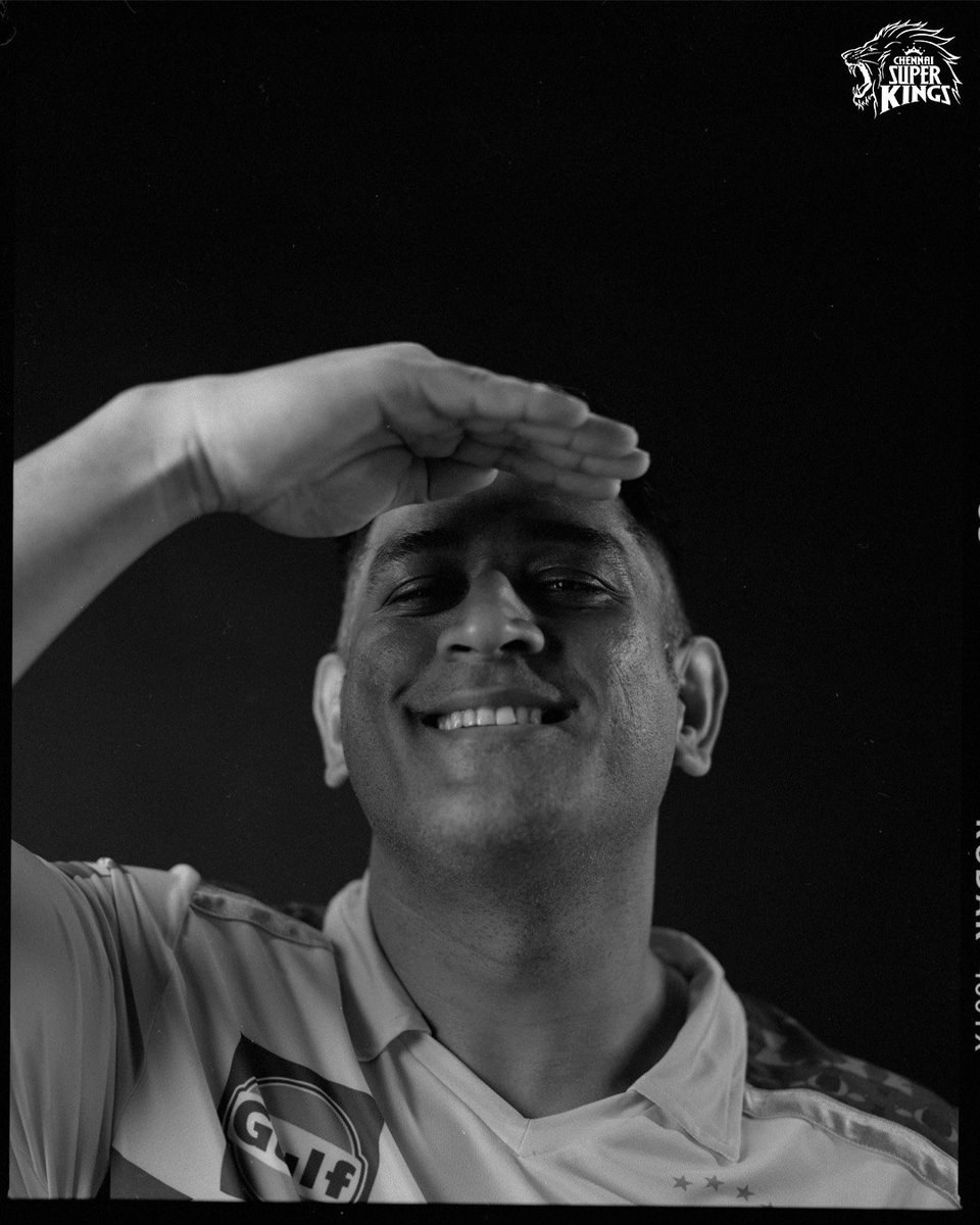 L🧐🔎King at all the whistles and Yellove coming his way!🥳

#HBDThalaDhoni #Yellove #WhistlePodu 🦁💛