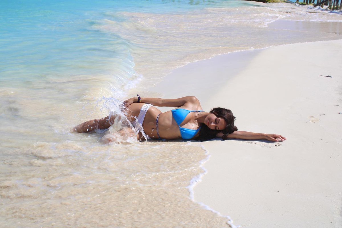___jewls's tweet photo. 🧜🏼‍♀️ https://t.co/syFUkVYN7p
