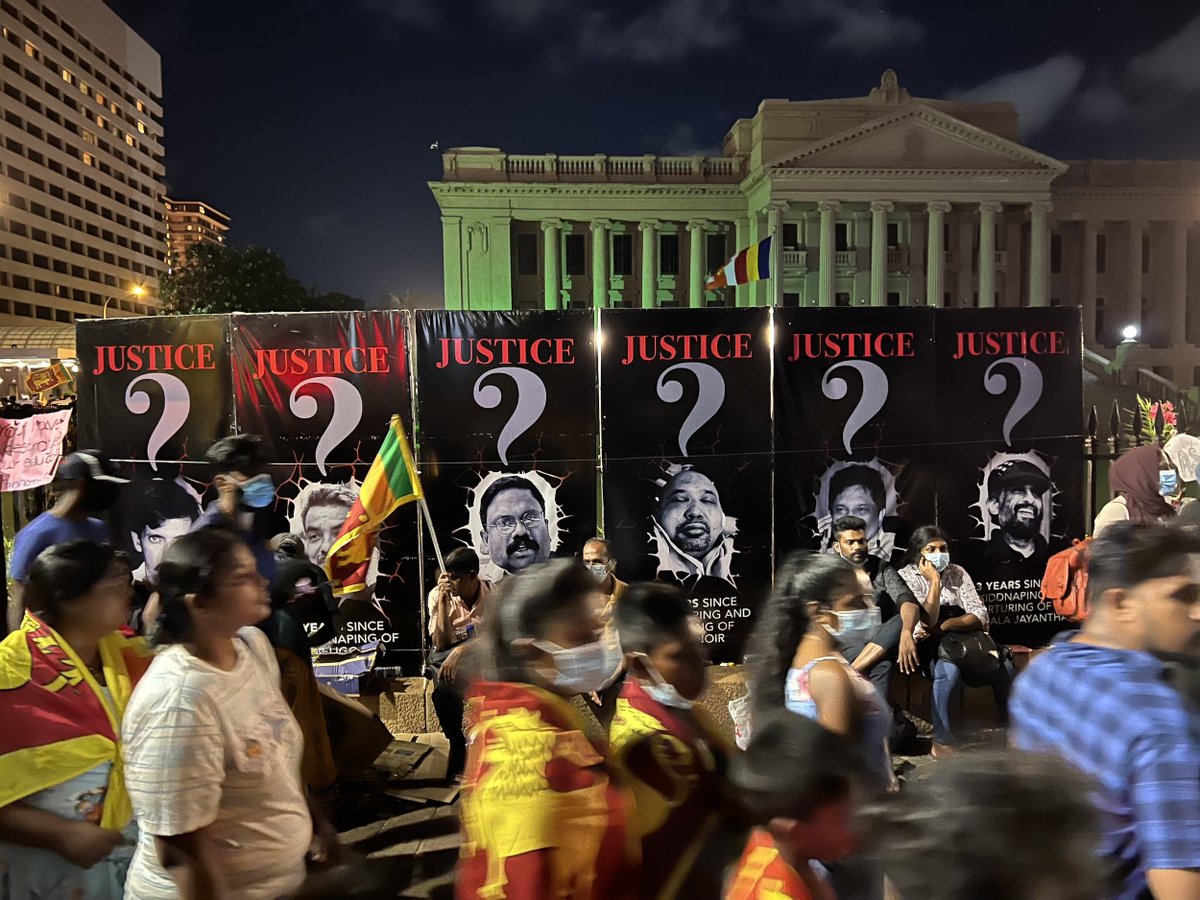 Creative Review tweet media