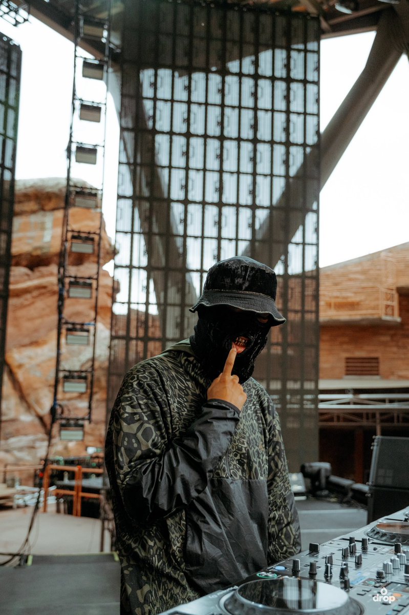 SuperUnc. tweet media