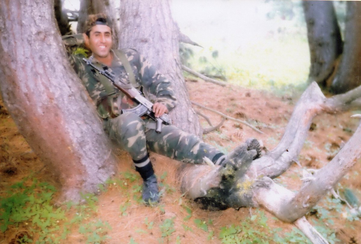 deepaksurana813's tweet photo. Today in 1999, India lost Shershah but regained Pt. 4875, now known as 'Batra Top'. In the words of his CO, Lt Col. @YkJoshi5 'He paved the way for the recapture of Pt. 4875'. Today is a day we must all be proud of. Capt. Vikram Batra, PVC my hero! You always inspire me!! https://t.co/qoKsSc5inF
