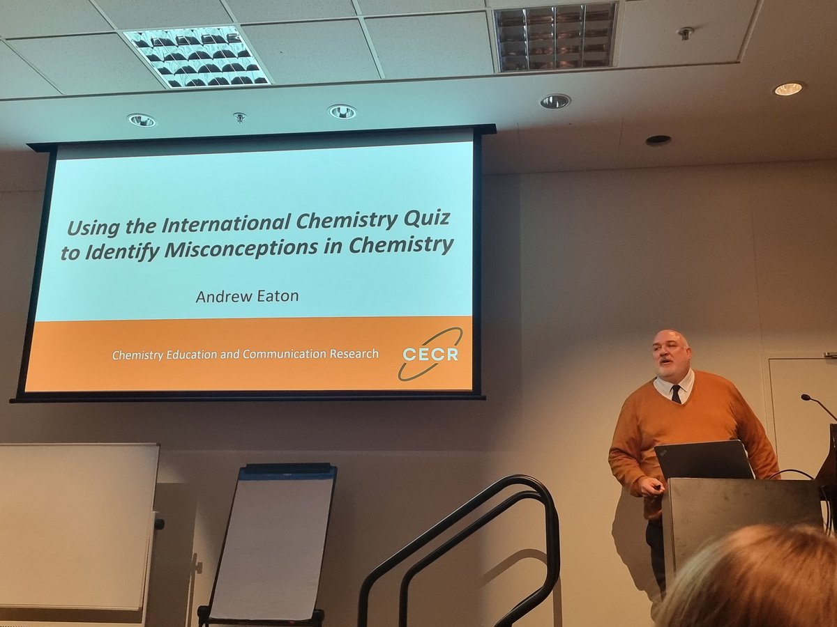 Sci Geek tweet media