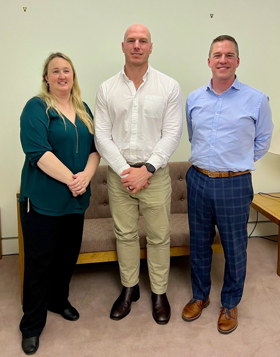 DavidPocock's tweet photo. Great to meet with @Leanne_Boase, President of @acnp_national, and local @nursehelms to hear about the great work nurse practitioners are doing in the ACT &amp; around Aus.

Looking forward to hearing more about the future of NPs and how we can work to get services to those in need. https://t.co/IAwZ1cA2uP