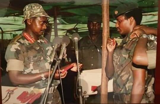 kamukamafredie's tweet photo. 📸📸📸📸
Late Maj Gen Fred Gisa Rwigyema died at the age of 33 (2 October 1990) ,may Your soul continue to rest in peace,long live Uganda 🇺🇬 and Rwanda https://t.co/9EPHoDgsja