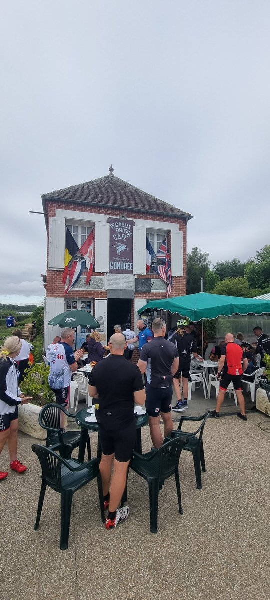cardiff2paris15's tweet photo. Here we are in France #C2PDay3AM  #Cardiff2Paris22 #ReturnRide #480KMs #WoodysLodgeC2P22 #031MRW @woodys_Lodge #TDF2022 https://t.co/e4Refo1Xr4