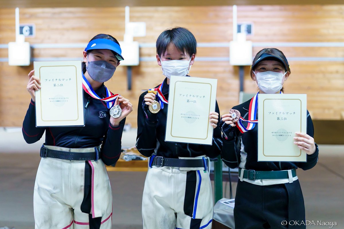 KPShooting's tweet photo. 学生選抜 Day 3
女子エアライフル決勝
🥇 堀之内愛 (日本大学)

優勝した堀之内選手と2位の野畑選手(明治大学)は7/9から行われるワールドカップ・チャンウォン大会(韓国)の代表選手になっています。

#ライフル射撃 #日本大学 https://t.co/3erC4847Hc
