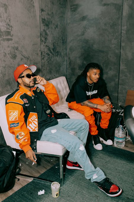 Watch TraphouseJodeci's leaked NSFW photo on TwXstars