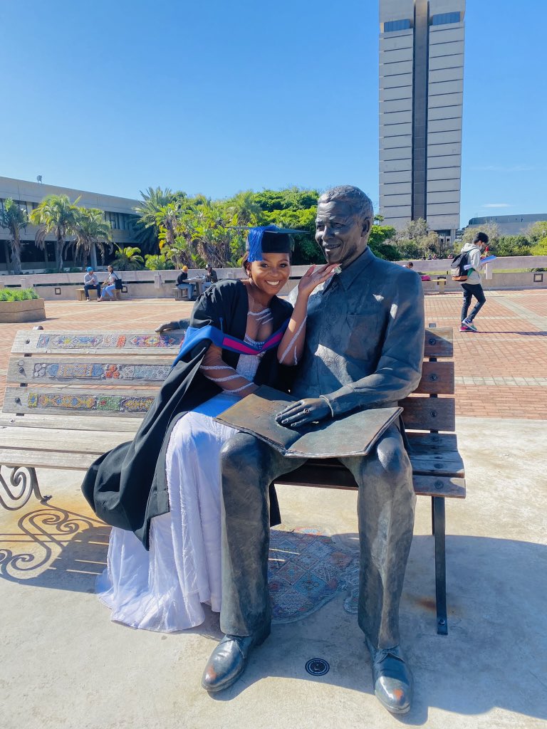 ThandoMaxama97's tweet photo. #PleaseHelpMeFindAJob
Full Name: Thandokazi Maxama
Qualification: National Diploma In Logistics 
Institution: Nelson Mandela University 
Email Address: siyambuka.max@gmail.com
Availability: IMMEDIATELY 

#PleaseHelpMeFindAJob https://t.co/Yh4FVbcL23