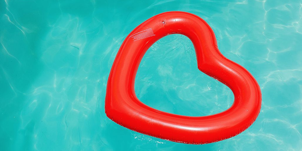 A3Insurance's tweet image. The dog days of summer have arrived. Here are some tips to help you beat the summer heat:
✅Drink plenty of water. 
✅Wear a hat and light-colored clothing. 
✅Try to reserve exercise and other activities for cooler periods of the day.
 tkpl.us/k6570