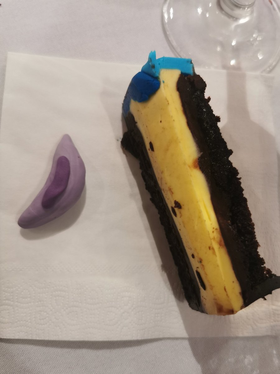 NarelleDybing's tweet photo. Happy 50th birthday @IJPara. Love the cake. My parasite was delicious. Can anyone guess what it is?
This parasite unfortunately won't help me lose weight
#2022asp @AS_Para https://t.co/3EVQNEYNgF