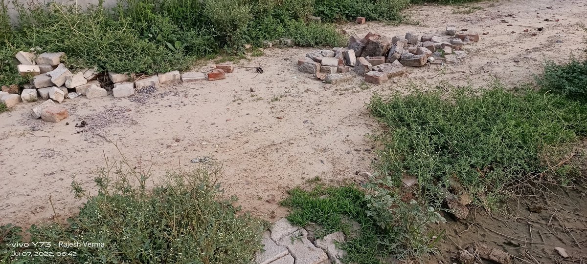 rajeshkumar1470's tweet photo. माननीय मुख्यमंत्री जी मामले को अपने संज्ञान में लेते हुए जल्द से जल्द कार्रवाई की जाए ताकि आमजन को सुविधा मिल सके और उन्हे समस्या का सामना ना करना पड़े।
@cmohry @dcmohry @DiprHaryana @dipro_hisar @anilvijminister @devender_babli https://t.co/LNXRH6PKTh