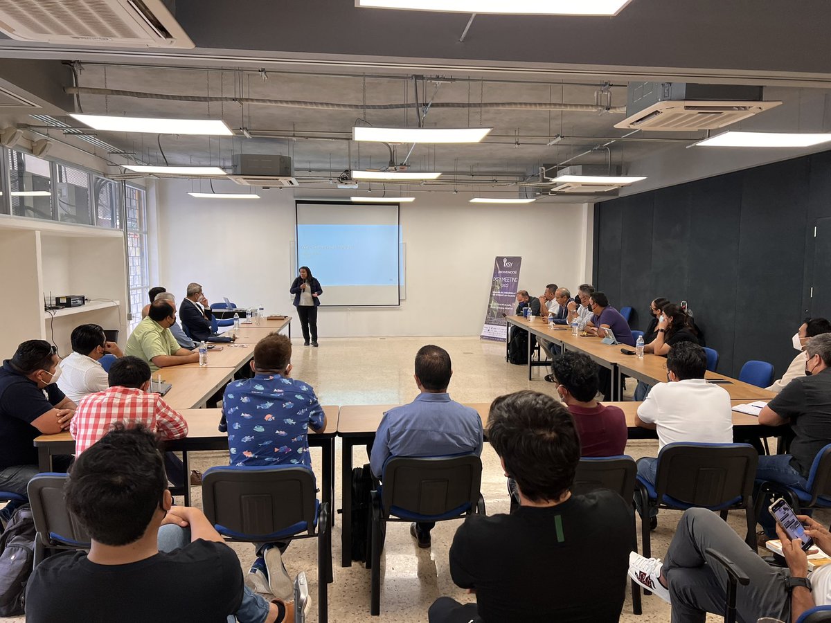 Internet Exchange Services Yucatán tweet media