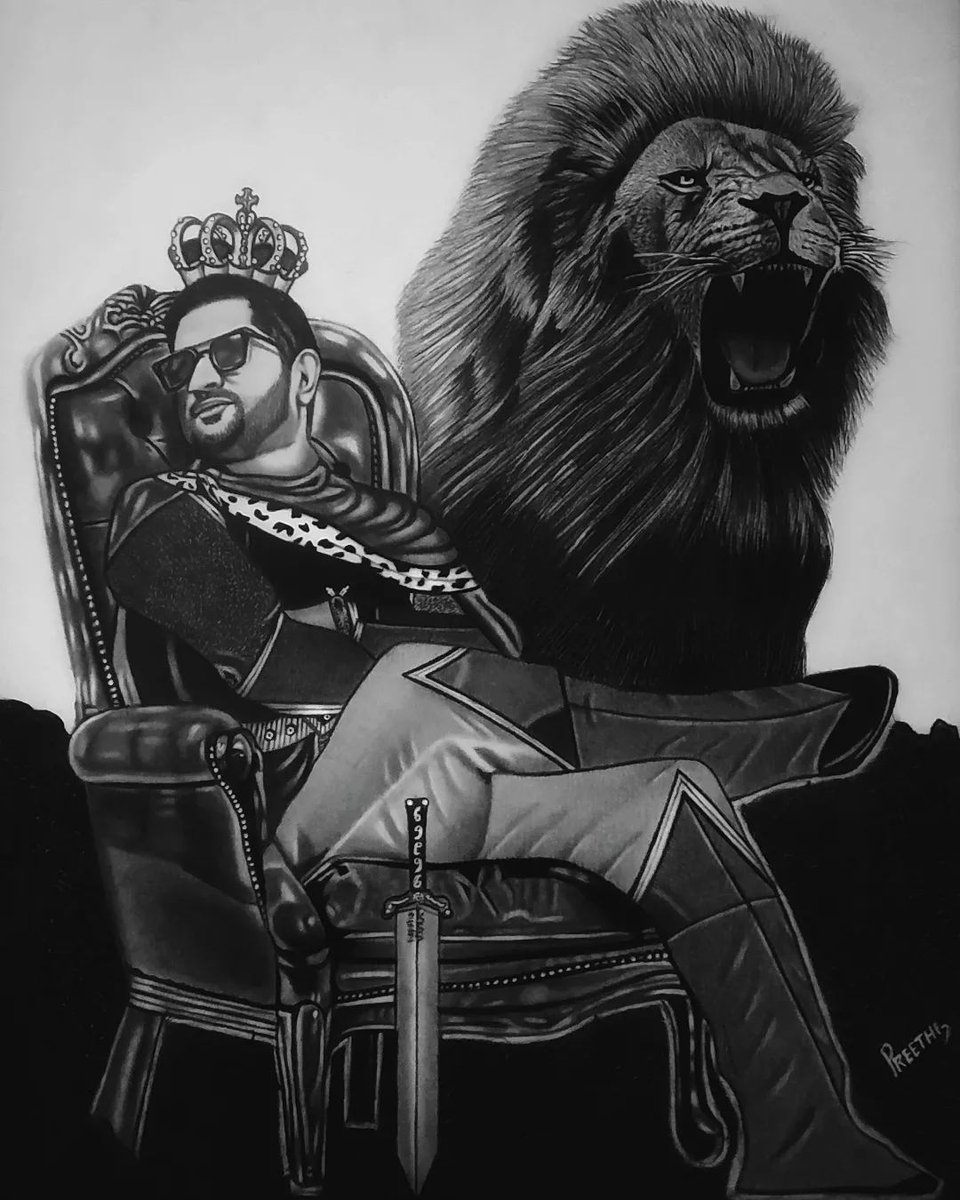 Preethi22131469's tweet photo. சில பேரின் பெயர் தான்
ஒரு ஆளுமை பெருமானே"
Happy birthday to the one and only captain cool @msdhoni ❤👑, the man who inspired a generation to believe and chase their dreams. Wishing u a wonderful year full of love and happiness. 
#HappyBirthdayDhoni
#HappyBirthdayThalaDhoni https://t.co/i0Qqj7veCN